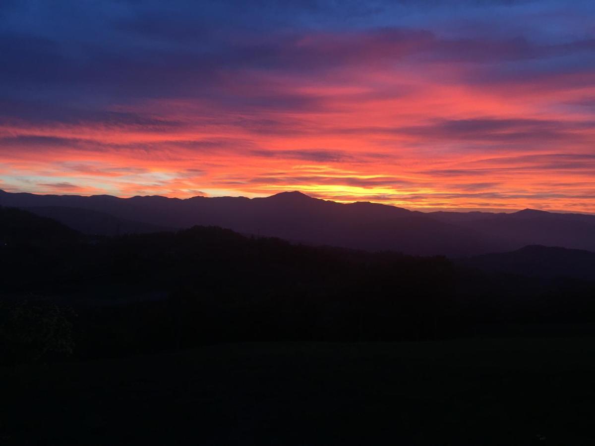 Locanda Del Sole 몬테세 외부 사진