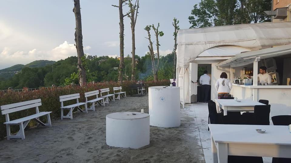 Locanda Del Sole 몬테세 외부 사진