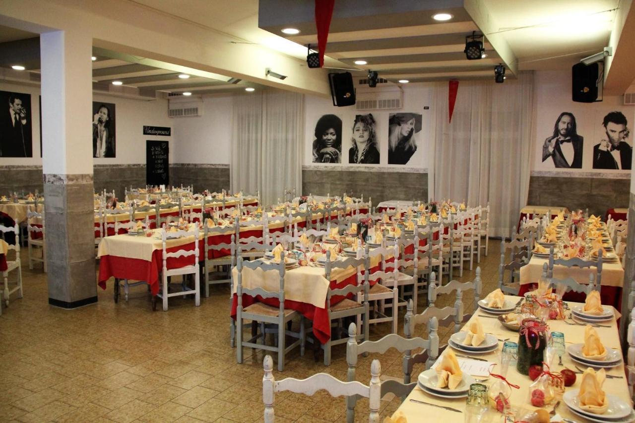 Locanda Del Sole 몬테세 외부 사진