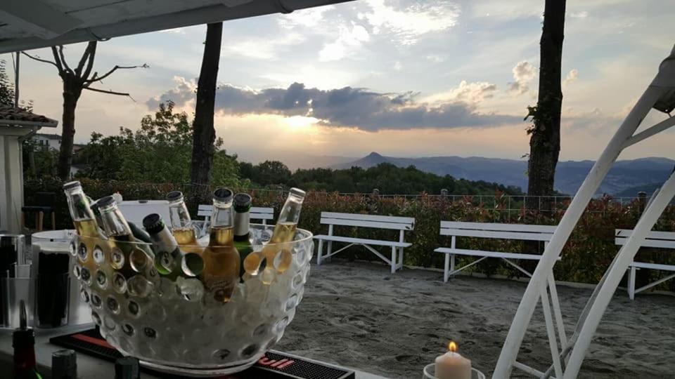 Locanda Del Sole 몬테세 외부 사진